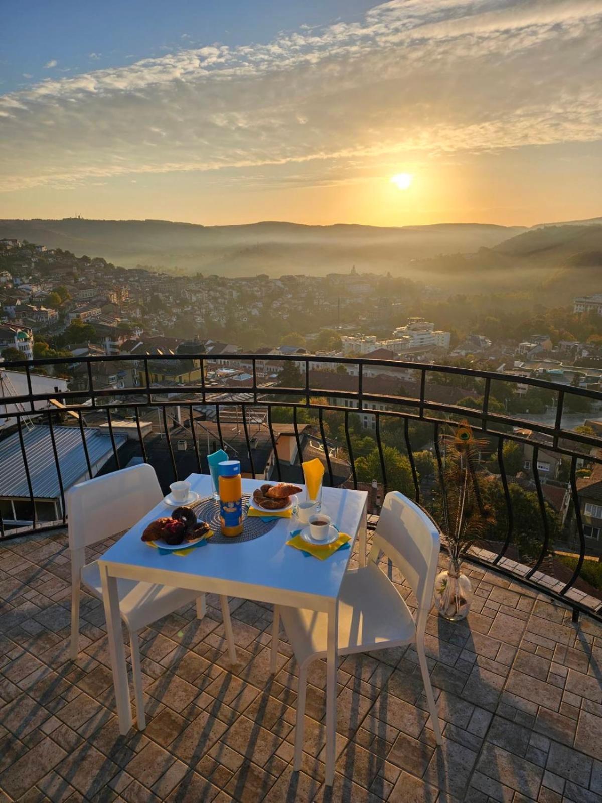 Top Sky View - Studio Panorama Veliko Tarnovo Exterior photo