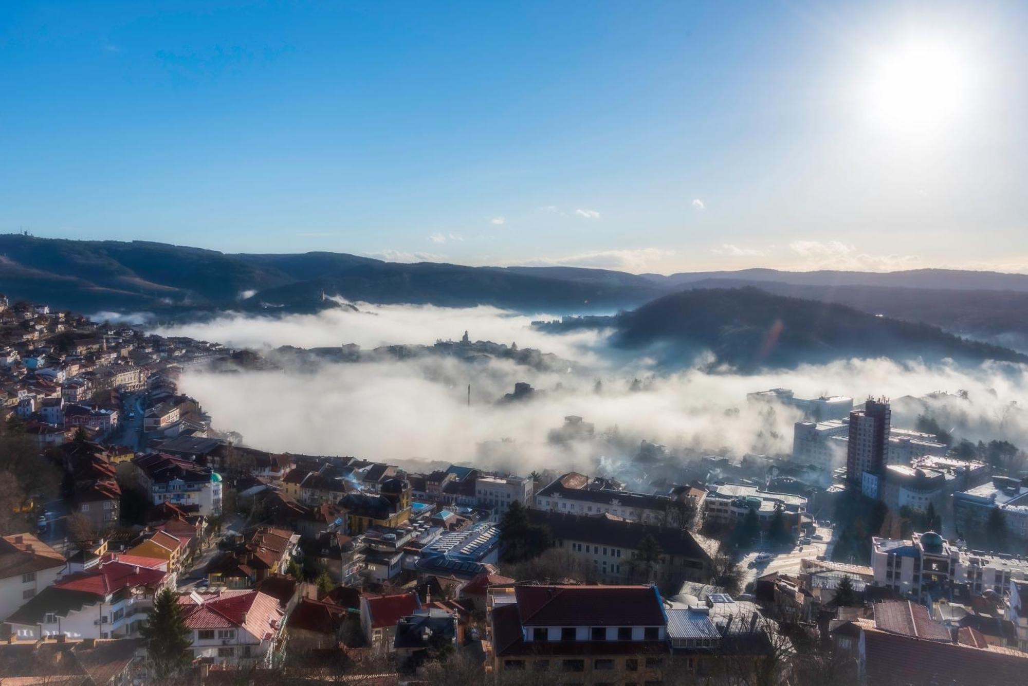 Top Sky View - Studio Panorama Veliko Tarnovo Exterior photo